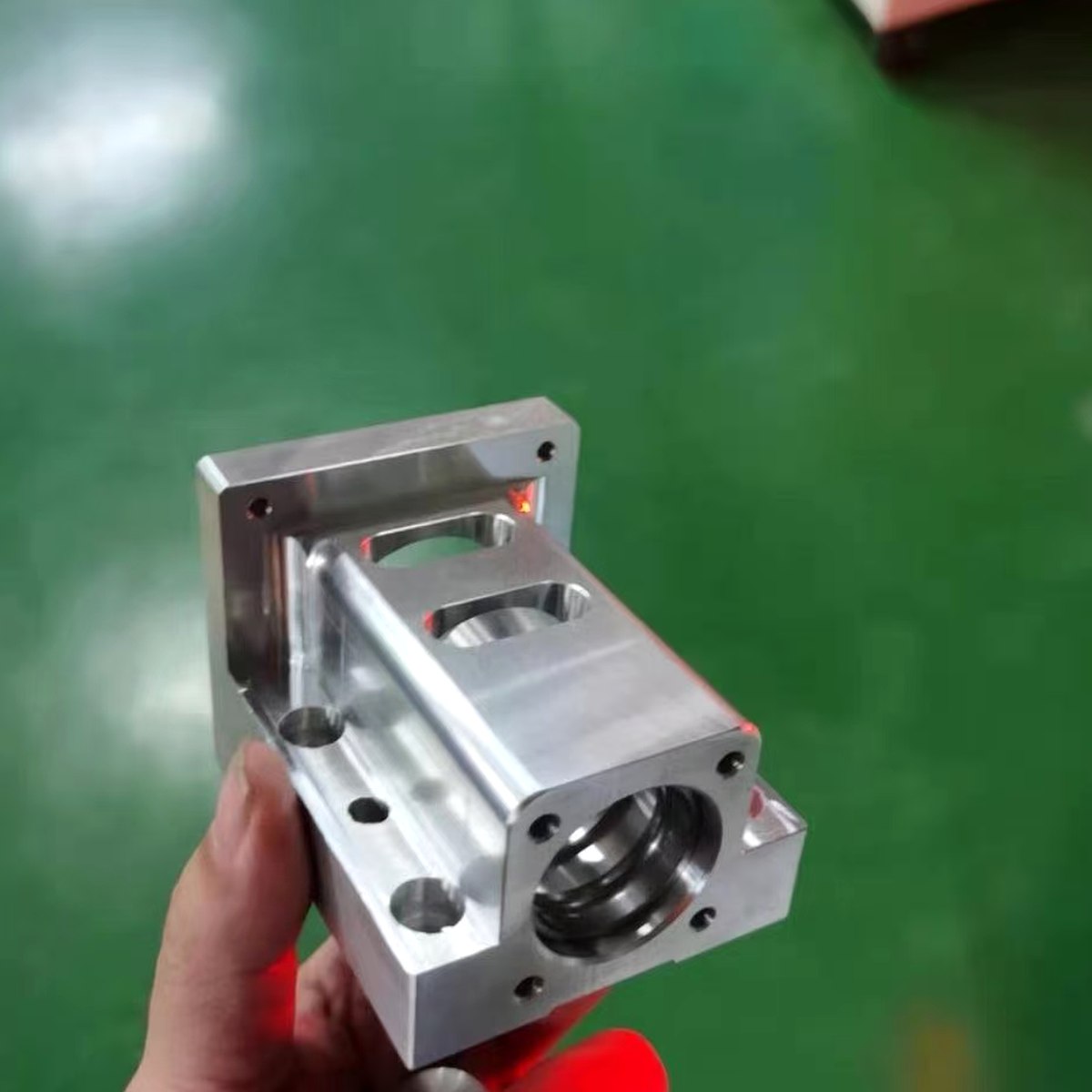 CNC Aluminum Bracket Ball Screw — EKINSUN custom manufacturing case photo